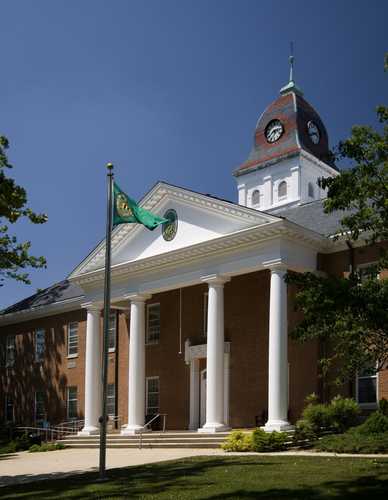 Caroline County Courthouse
